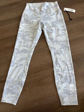 White & Light Gray Camo Leggings - High Waist